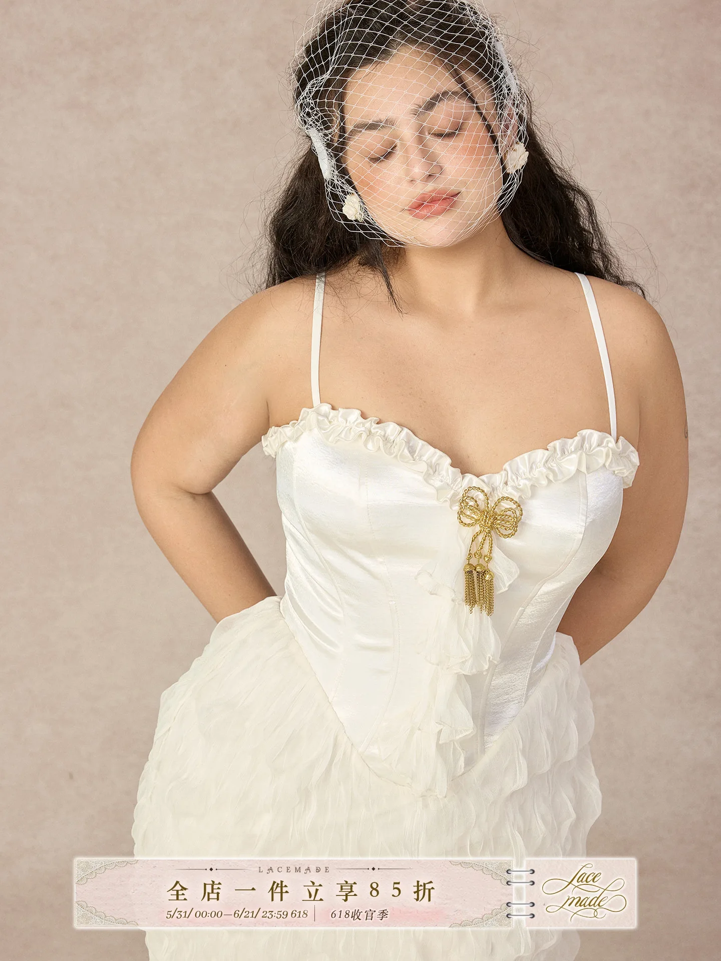 White Lace Dress Large Size Women's Fashionable French Style Wedding Dress Ball Gown Skirt Morning Robe without Sleeve Zipper...
White Lace Dress Large Size Women's Fashionable French Style Wedding Dress Ball Gown Skirt Morning Robe without Sleeve Zipper...