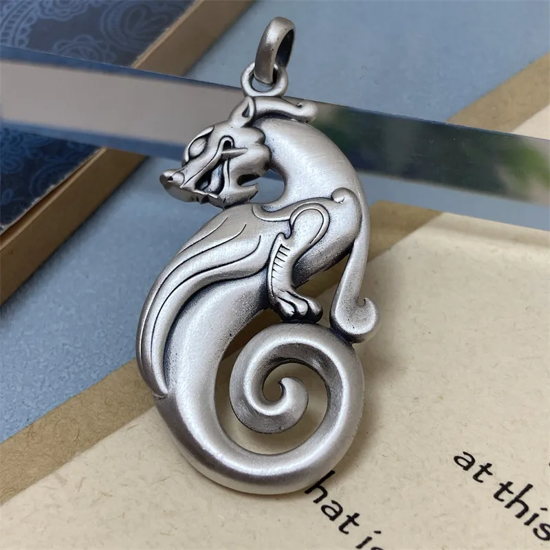 Pure 999 Silver Sterling Silver Pixiu Pendant Men's Bold Personality Solid Lucky Dragon Necklace Fashion Amulet Vintage Crafts
Pure 999 Silver Sterling Silver Pixiu Pendant Men's Bold Personality Solid Lucky Dragon Necklace Fashion Amulet Vintage Crafts
