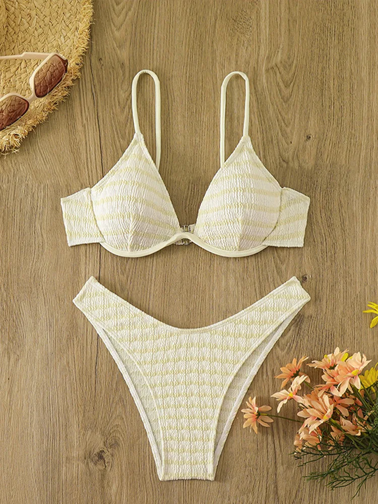 Sexy Backless Bikini 2 Piece Set Women Split Stripe Swimsuit High Waist Beach Vacation Bikini 2025 New Summer Swimwea Bikini Set
Sexy Backless Bikini 2 Piece Set Women Split Stripe Swimsuit High Waist Beach Vacation Bikini 2025 New Summer Swimwea Bikini Set