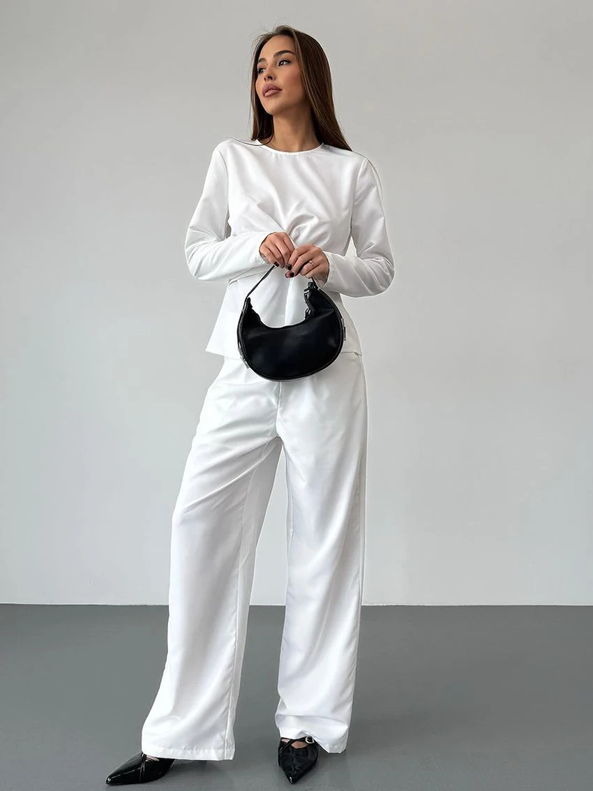 Marthaqiqi White Loose Ladies Nightgowns 2 Piece Suit O-Neck Sleepwear Long Sleeve Nightwear Pants Casual Home Clothes For Women
Marthaqiqi White Loose Ladies Nightgowns 2 Piece Suit O-Neck Sleepwear Long Sleeve Nightwear Pants Casual Home Clothes For Women