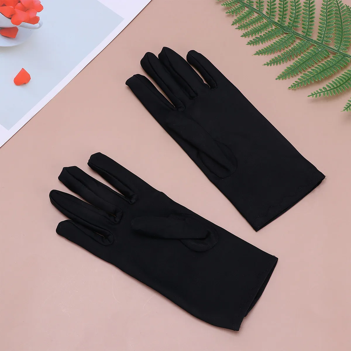 4pcs Moisturizing Gloves For Men One Size Fits Most Black Protective Work Gloves Gardening Cleaning Construction Industrial Use
4pcs Moisturizing Gloves For Men One Size Fits Most Black Protective Work Gloves Gardening Cleaning Construction Industrial Use