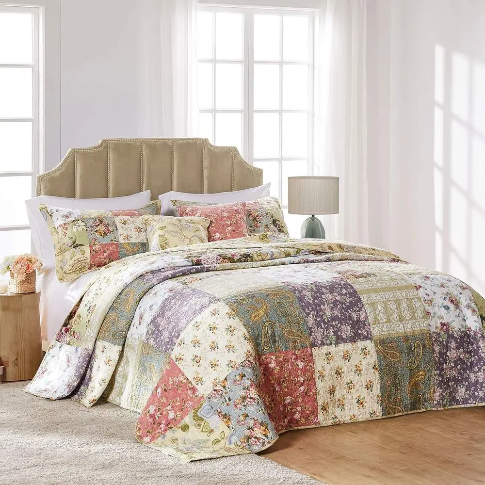 Greenland Home Blooming Prairie Bedspread Set
Greenland Home Blooming Prairie Bedspread Set