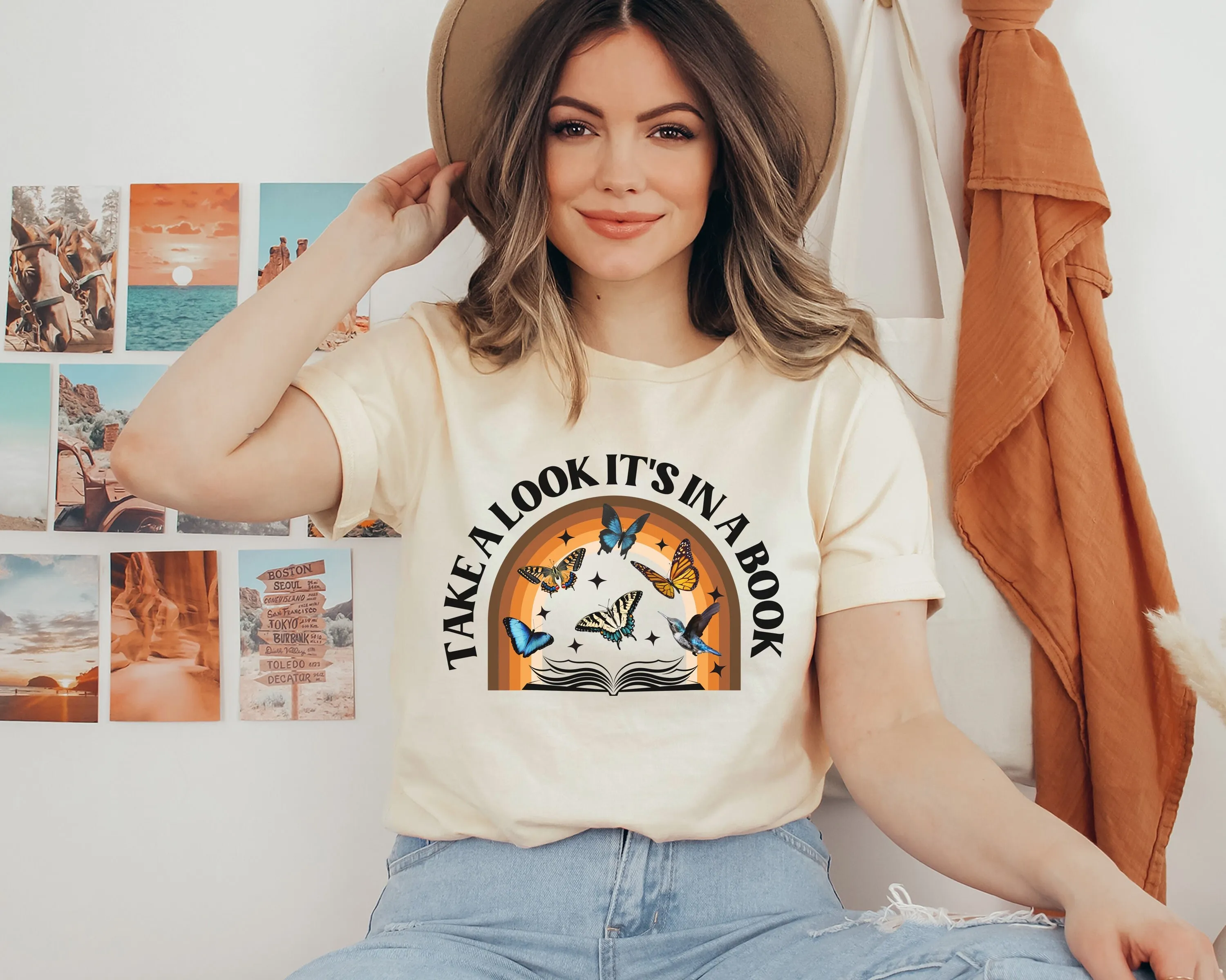 Teacher T Shirt Take a Look Its in Book Retro Appreciation Read More Books New Vintage
Teacher T Shirt Take a Look Its in Book Retro Appreciation Read More Books New Vintage