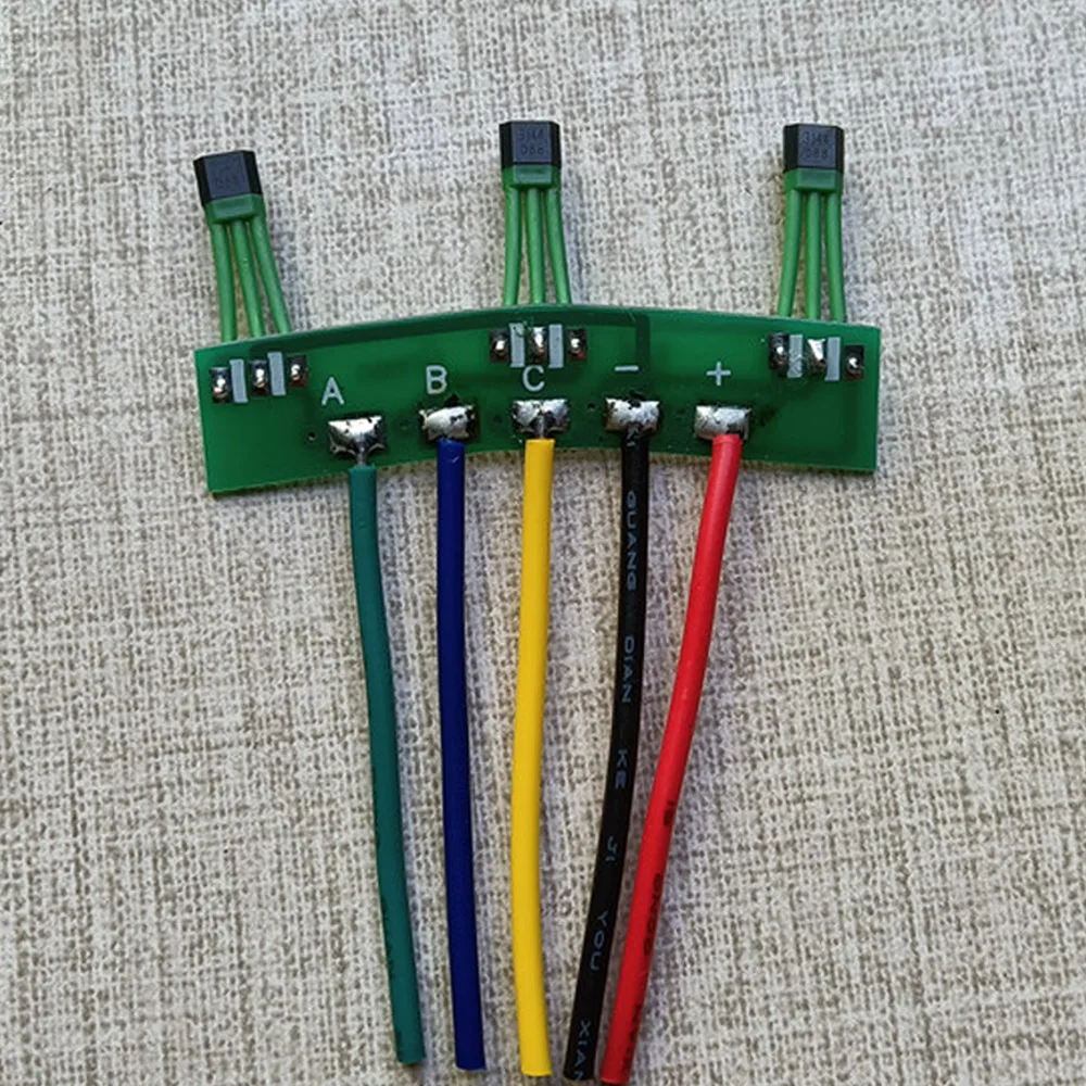 Electric Vehicle Hall Effect Sensor 10G 3144/3143 Green Motor PCB Parts Board with 120 Degree Wires And Electrical Panel Cable
Electric Vehicle Hall Effect Sensor 10G 3144/3143 Green Motor PCB Parts Board with 120 Degree Wires And Electrical Panel Cable