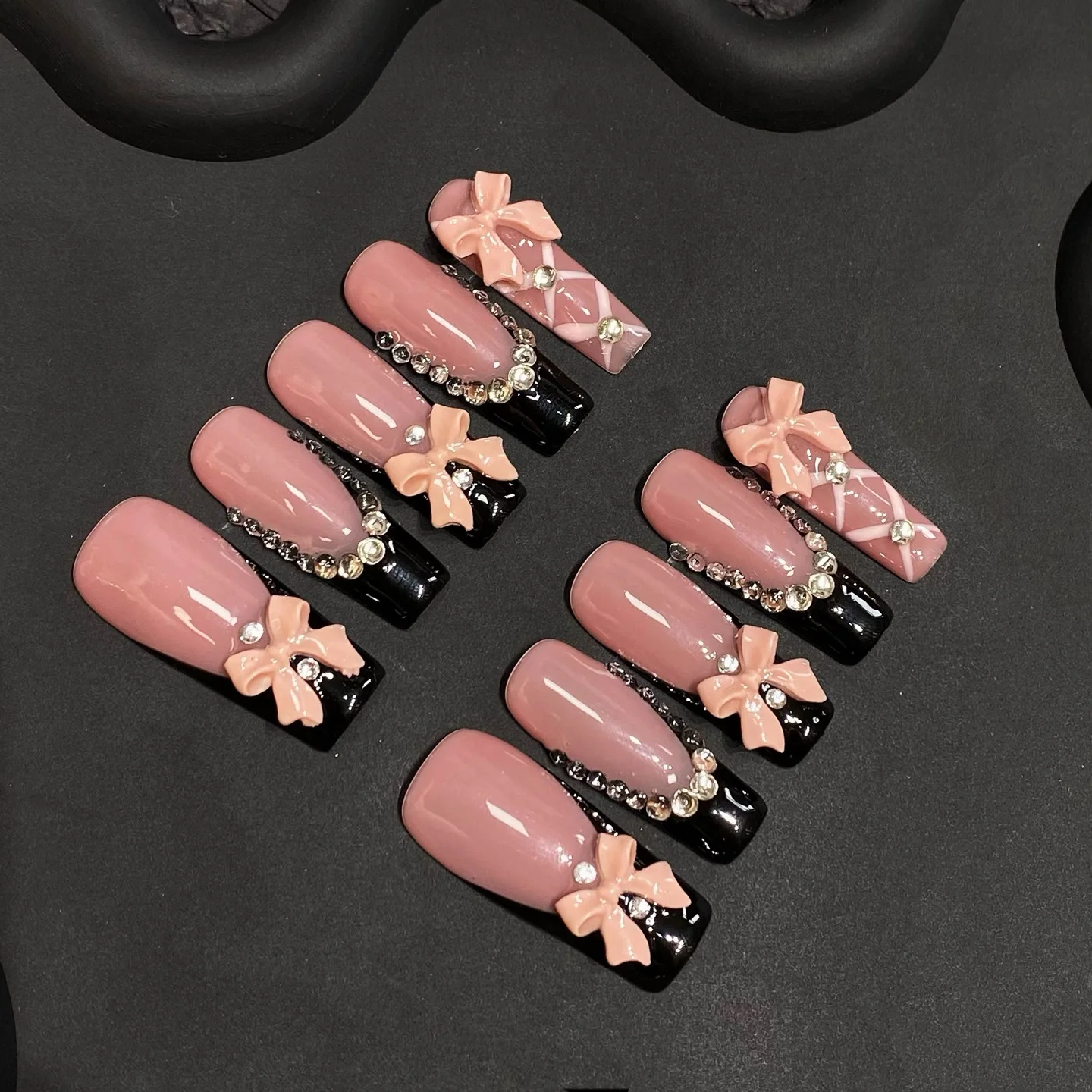 10Pcs Extra Long Ballet Fake Nail Tips Princess False Nails With Pink Bow Diamond Black French Handmade Press on Nails Resuable
10Pcs Extra Long Ballet Fake Nail Tips Princess False Nails With Pink Bow Diamond Black French Handmade Press on Nails Resuable