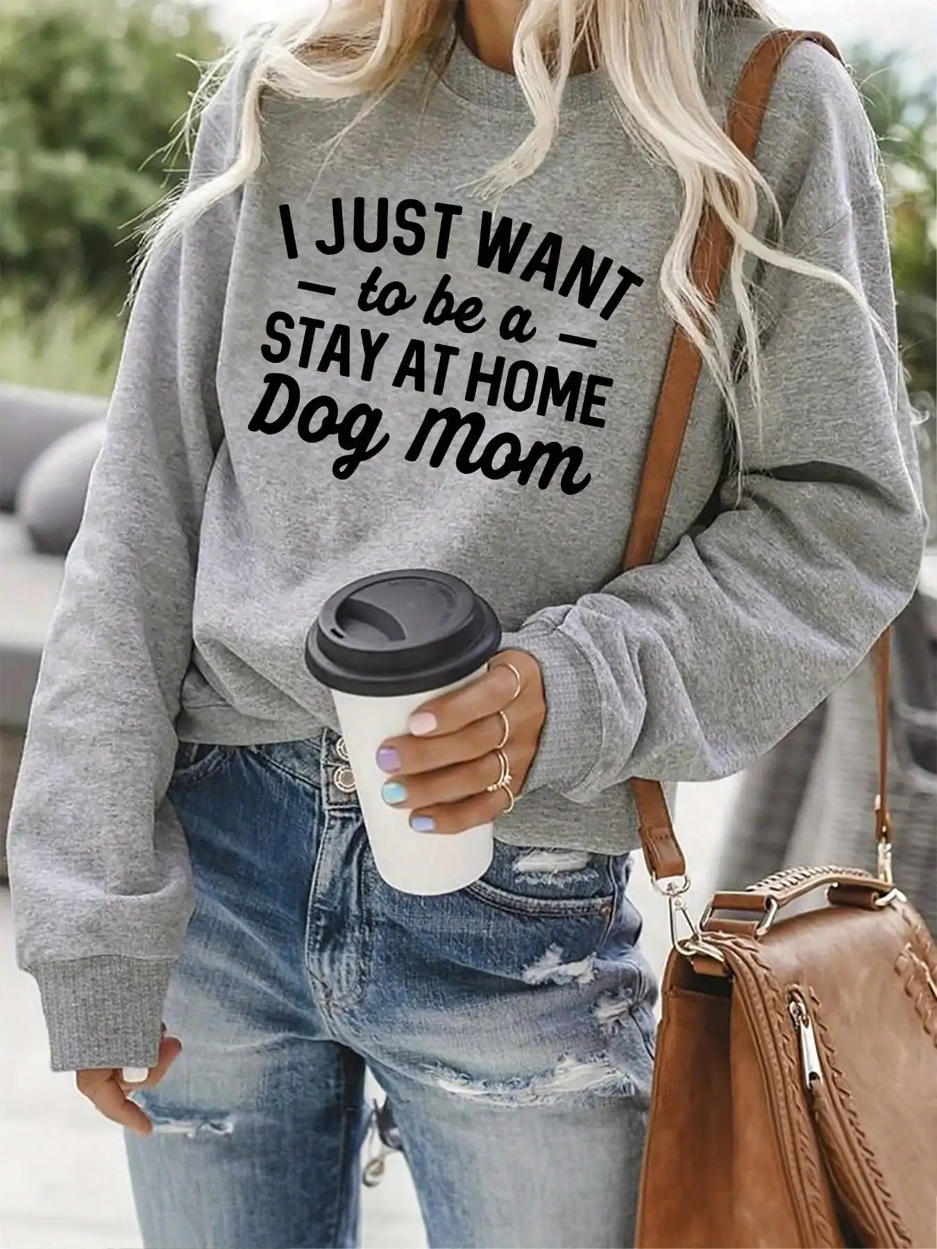 Женская толстовка свободного кроя с длинными рукавами и принтом «Stay at Home Dog Mom» — повседневный топ из мягкой хлопковой смеси
Женская толстовка свободного кроя с длинными рукавами и принтом «Stay at Home Dog Mom» — повседневный топ из мягкой хлопковой смеси