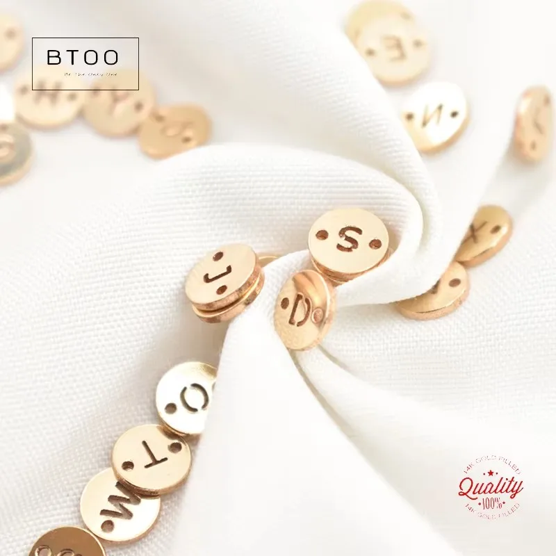 14K Gold Filled 6MM Double Hole Round Letter Charm for Jewelry Making DIY Accessories Necklace Charm Hypoallergenic Jewelry
14K Gold Filled 6MM Double Hole Round Letter Charm for Jewelry Making DIY Accessories Necklace Charm Hypoallergenic Jewelry