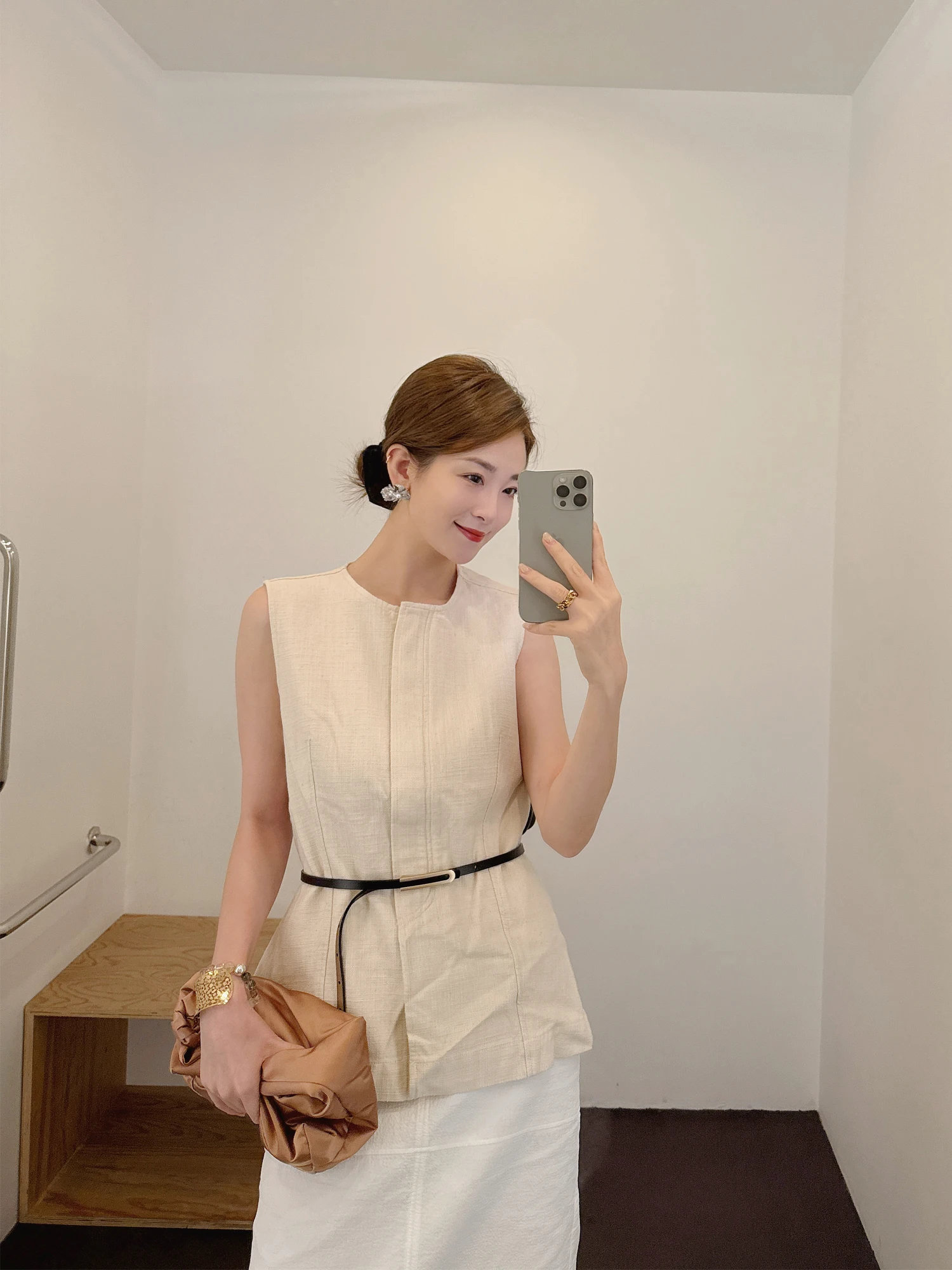Slim Fit round Ne Svel Denim Vest Women's Faion Early Autumn New Sle CS25 Comfortable Cotton Color Vest
Slim Fit round Ne Svel Denim Vest Women's Faion Early Autumn New Sle CS25 Comfortable Cotton Color Vest