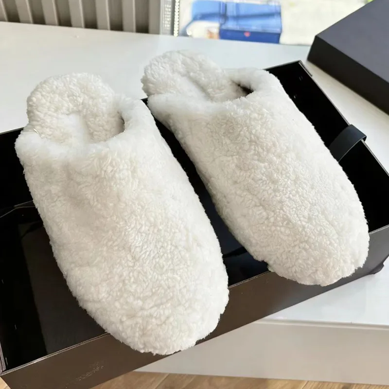 Lamb Fur Head Wrap Sandals Women's High Cut 2025 Autumn/Winter New Style Comfortable Versatile Fuzzy Fluffy Flat Shoes
Lamb Fur Head Wrap Sandals Women's High Cut 2025 Autumn/Winter New Style Comfortable Versatile Fuzzy Fluffy Flat Shoes