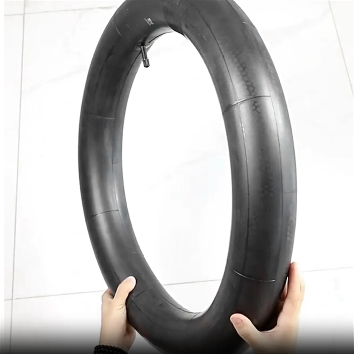 Highly Recommended.20x4.0/4.9 Inch Tyre Mountain Bike Inner Tire Cycling Spare Parts 
Highly Recommended.20x4.0/4.9 Inch Tyre Mountain Bike Inner Tire Cycling Spare Parts