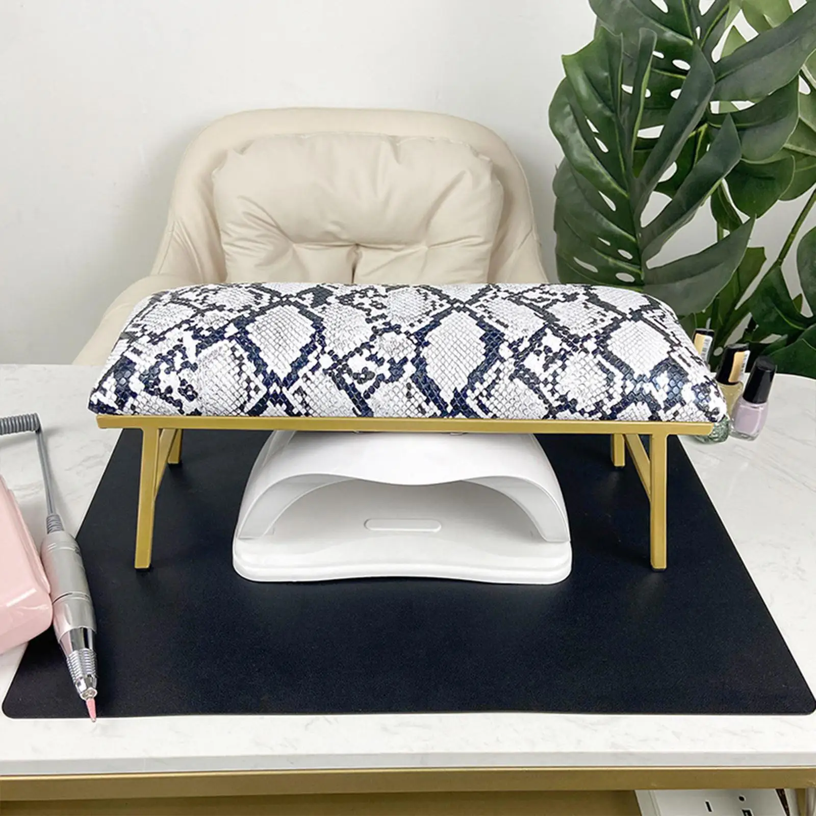 Arm Rest for Nails Armrest,Portable Manicure Pillow,Soft,Hand Cushion,Manicure Hand Rest Stand Nail Art Hand Pillow for Salon
Arm Rest for Nails Armrest,Portable Manicure Pillow,Soft,Hand Cushion,Manicure Hand Rest Stand Nail Art Hand Pillow for Salon