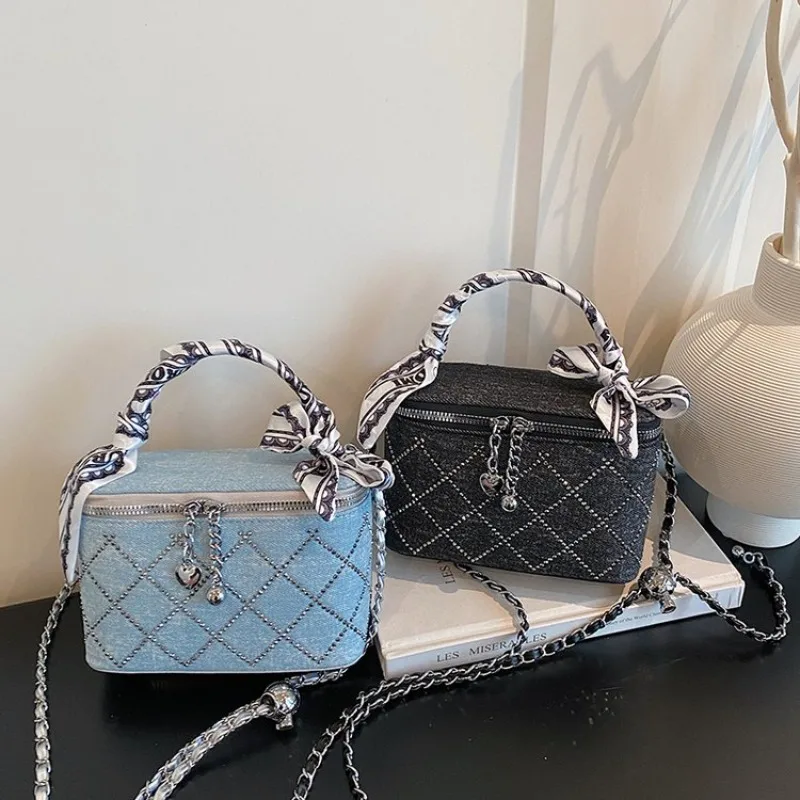 Solid Color Luxury Diaper Bag Women Elegant Leather Crossbody Handbag Messenger Purse Large Capacity Square Satchel Commuter
Solid Color Luxury Diaper Bag Women Elegant Leather Crossbody Handbag Messenger Purse Large Capacity Square Satchel Commuter