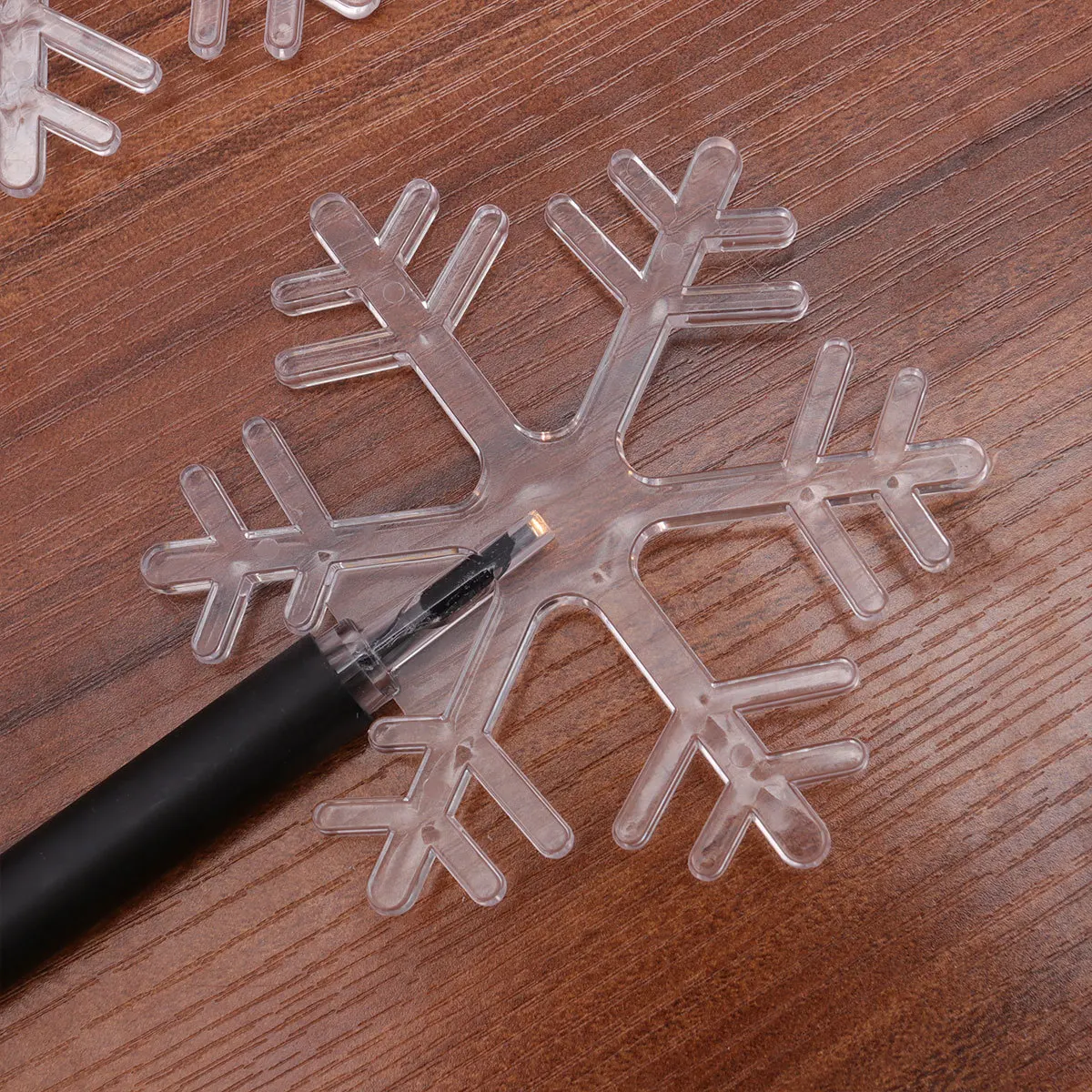Snowflake Garden Stake Light Led String Lawn Lamp For Outdoor Christmas Decoration Waterproof Yard Pathway Party Wedding
Snowflake Garden Stake Light Led String Lawn Lamp For Outdoor Christmas Decoration Waterproof Yard Pathway Party Wedding