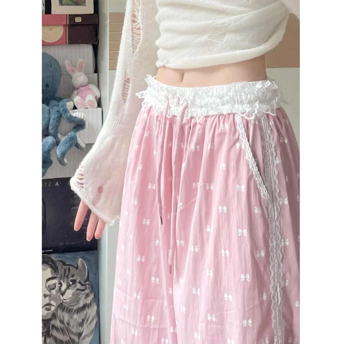 High Waist Loose Wide Leg Pants Women's Korean Style Straight Leg Pants Lace Splicing Casual Pants Summer Fashion Design
High Waist Loose Wide Leg Pants Women's Korean Style Straight Leg Pants Lace Splicing Casual Pants Summer Fashion Design