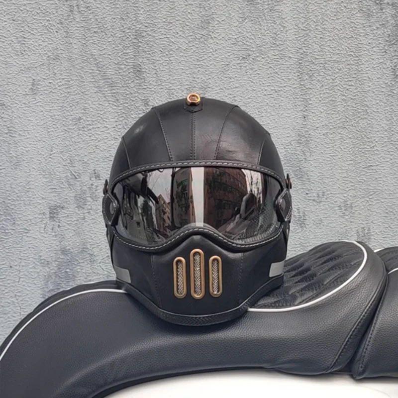 Retro Black Lightweight Glass Fiber Pig Nose Motorcycle Full Face Helmet High Density EPS Comfortable Security for All Seasons
Retro Black Lightweight Glass Fiber Pig Nose Motorcycle Full Face Helmet High Density EPS Comfortable Security for All Seasons