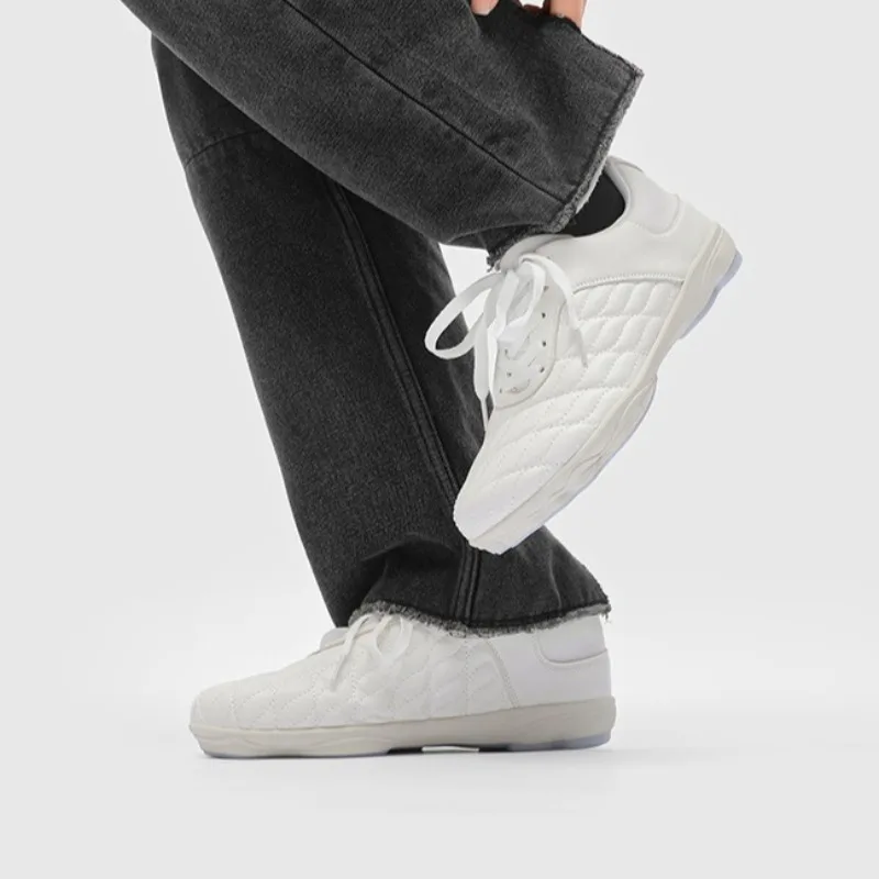 Fashionabl Men's Shoes Comfortable Breathable Men's Sneakers and Casual Shoes Trend Platform Bread Shoes for Men Tenis Masculino
Fashionabl Men's Shoes Comfortable Breathable Men's Sneakers and Casual Shoes Trend Platform Bread Shoes for Men Tenis Masculino