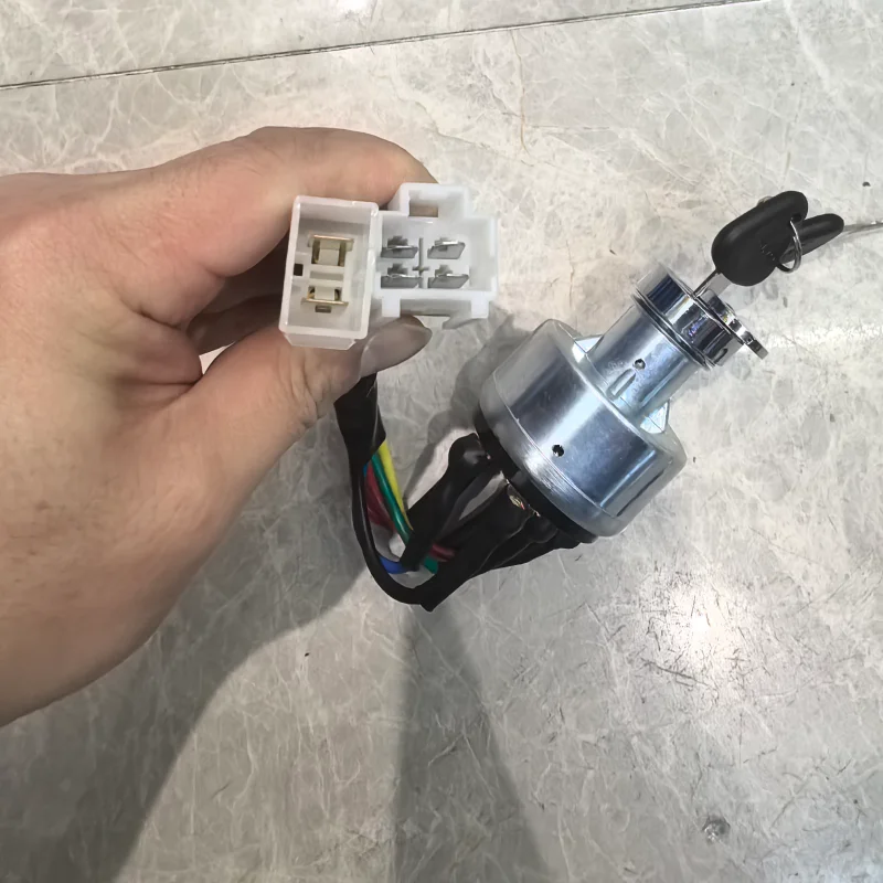 Замок зажигания с ключом для экскаваторов VOLVO EC140/210/240/290/360, запчасти для экскаваторов
Замок зажигания с ключом для экскаваторов VOLVO EC140/210/240/290/360, запчасти для экскаваторов