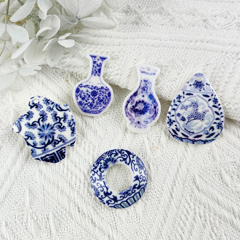 MuhNa 10pcs/pack Blue And White Bottle Fragments Acrylic Charms For DIY Jewelry Making Ceramic Pendant
MuhNa 10pcs/pack Blue And White Bottle Fragments Acrylic Charms For DIY Jewelry Making Ceramic Pendant
