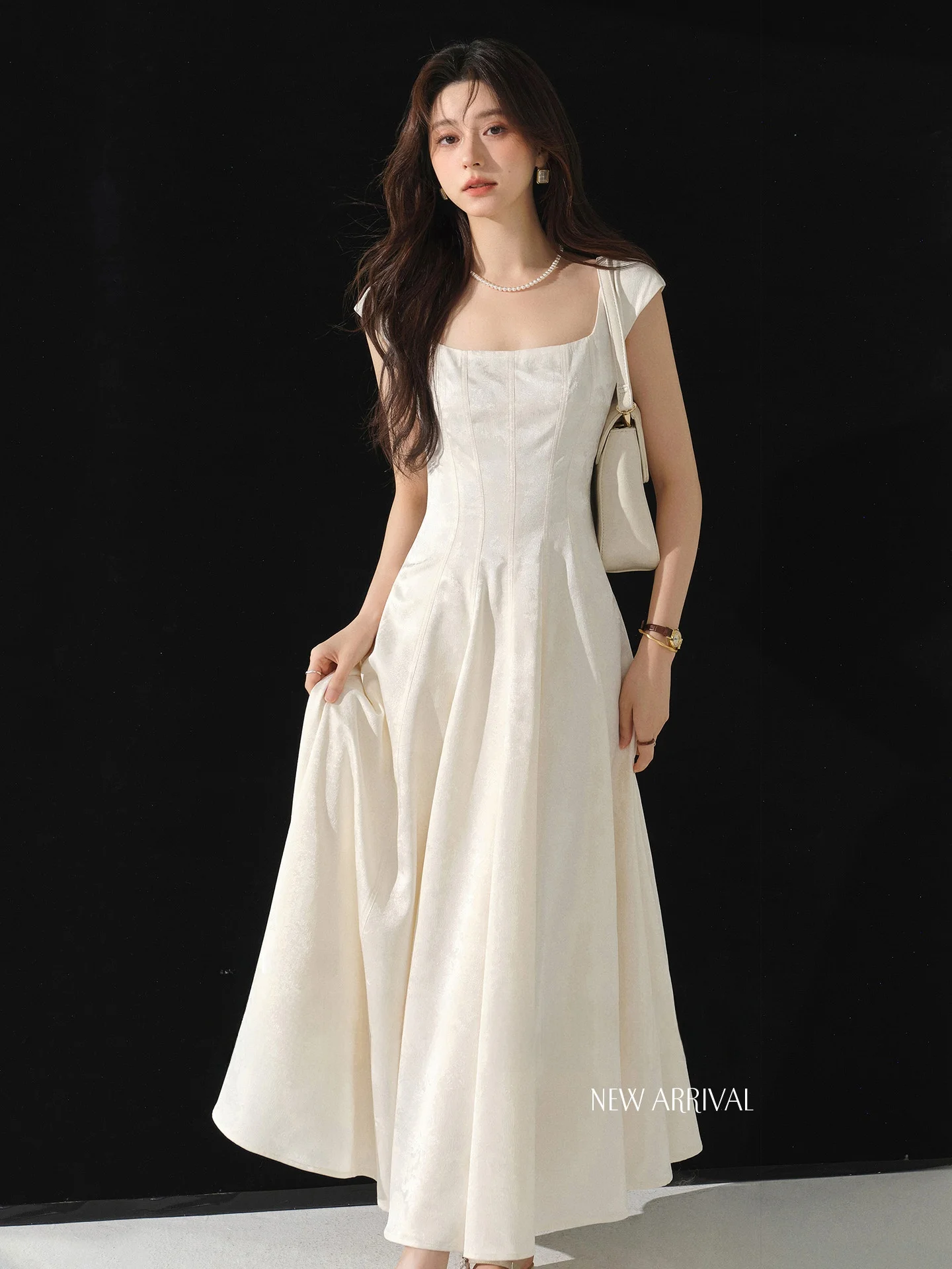 Spybunny Retro Square Collar Embroidered Maxi Dress Women Summer High Waist Slimming White Dress Casual Style A-Line Skirt
Spybunny Retro Square Collar Embroidered Maxi Dress Women Summer High Waist Slimming White Dress Casual Style A-Line Skirt