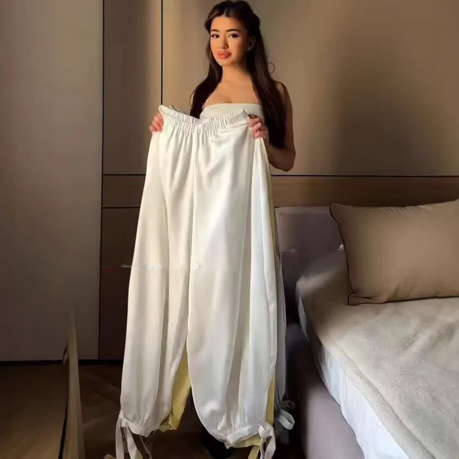 Women's Loose Casual Wide Leg Pants Drapey Lantern Pants Fashionable Versatile Loose Fit Casual Design Sense Long Trousers
Women's Loose Casual Wide Leg Pants Drapey Lantern Pants Fashionable Versatile Loose Fit Casual Design Sense Long Trousers