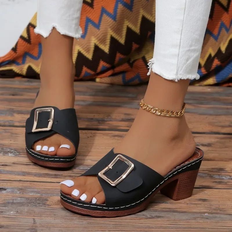 Women Slippers 2026 Summer New Fashion Soft Platform Shoes Ladies Chunky Heels Buckle Designer Slippers
Women Slippers 2026 Summer New Fashion Soft Platform Shoes Ladies Chunky Heels Buckle Designer Slippers