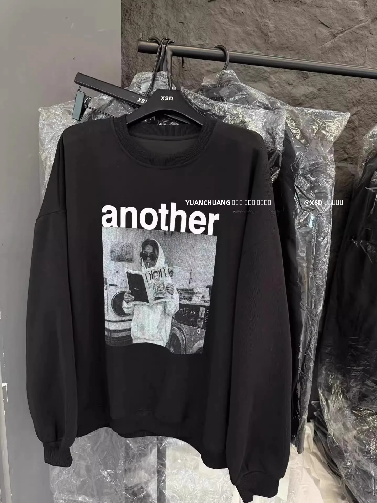 Свободная женская толстовка с длинными рукавами в американском ретро-стиле, новинка осенней коллекции, с принтом в виде букв, повседневная уличная одежда
Свободная женская толстовка с длинными рукавами в американском ретро-стиле, новинка осенней коллекции, с принтом в виде букв, повседневная уличная одежда