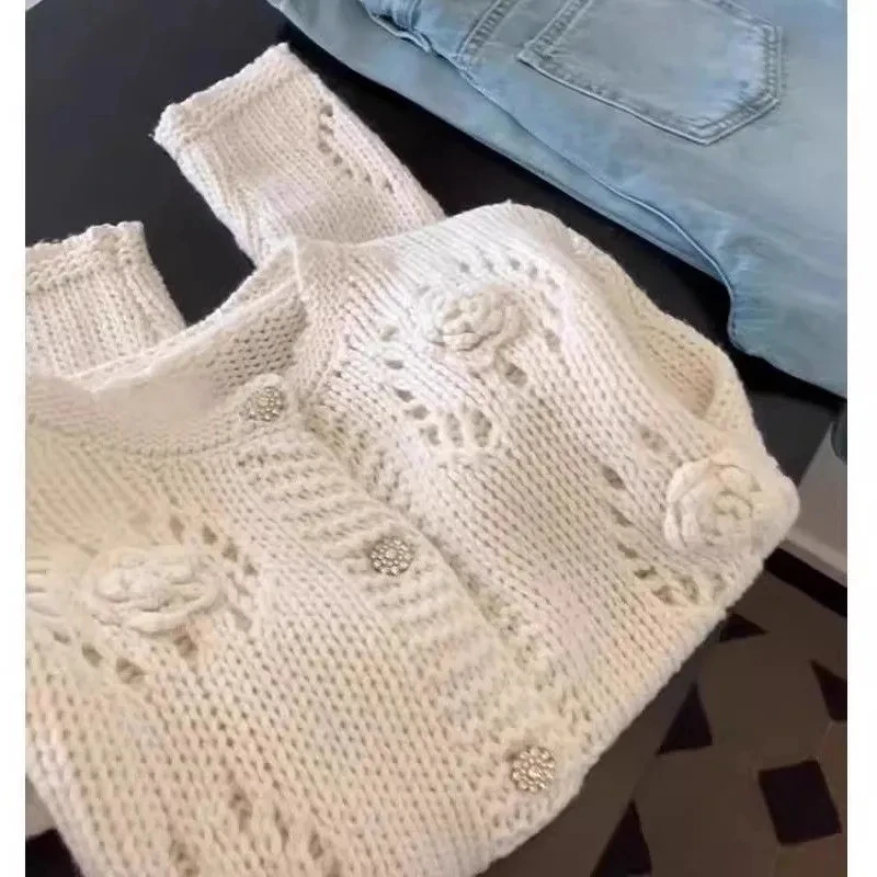 Женский вязаный свитер, кардиган, весна-осень, новый ажурный круглый Ne, мягкий ветер, 3D цветочный дизайн, модный женский топ
Женский вязаный свитер, кардиган, весна-осень, новый ажурный круглый Ne, мягкий ветер, 3D цветочный дизайн, модный женский топ
