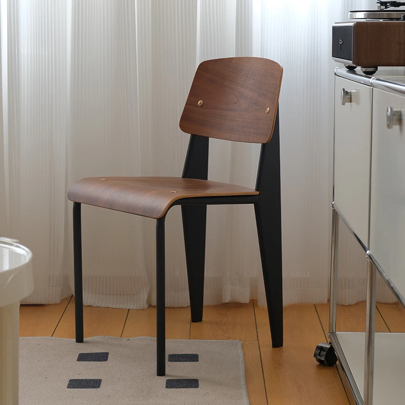 Nordic Retro-Style Standard , Simple Modern Designer , Home-Use Solid Wood Dining Table And Chair, Student Chai
Nordic Retro-Style Standard , Simple Modern Designer , Home-Use Solid Wood Dining Table And Chair, Student Chai
