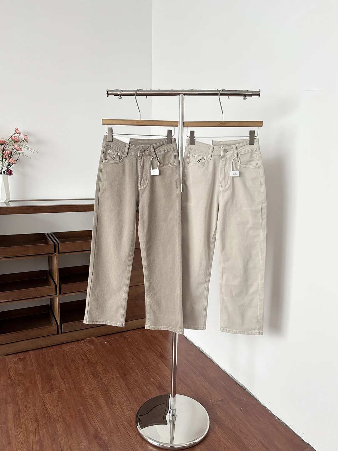 Summer 2026 High Waist Slim Fit Jeans Women's Versatile Straight Leg Nine Point Casual Pants Korean Style plus Size
Summer 2026 High Waist Slim Fit Jeans Women's Versatile Straight Leg Nine Point Casual Pants Korean Style plus Size