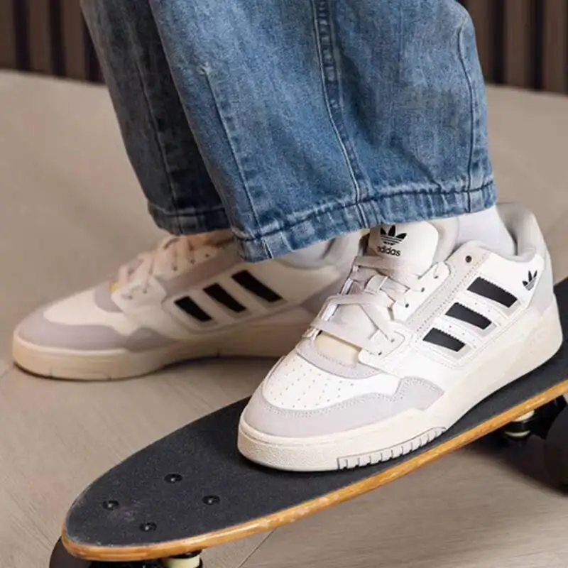 Men's adidas Originals Forum Low Classic Sneakers Retro Streetwear Skateboarding Casual Shoes KJ1109
Men's adidas Originals Forum Low Classic Sneakers Retro Streetwear Skateboarding Casual Shoes KJ1109