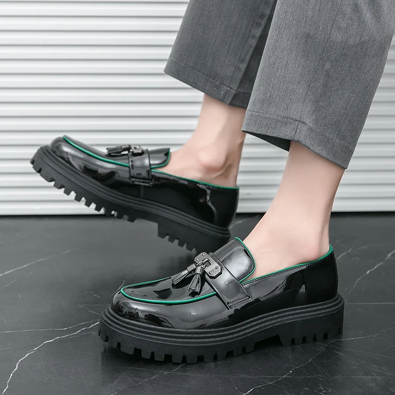 Men's Tassels Loafers Wedding Dress Leather Shoes Fashion Men's Oxfords Fashion Thick Bottom Men Shoes Non-Slip Casual Shoes Man
Men's Tassels Loafers Wedding Dress Leather Shoes Fashion Men's Oxfords Fashion Thick Bottom Men Shoes Non-Slip Casual Shoes Man