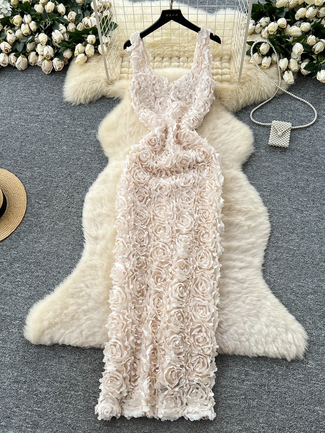 Elegant Slim Fit Strapless Dress with 3D Flower Design for Women Summer High Waist Korean Style Short Sleeve Party Dress
Elegant Slim Fit Strapless Dress with 3D Flower Design for Women Summer High Waist Korean Style Short Sleeve Party Dress