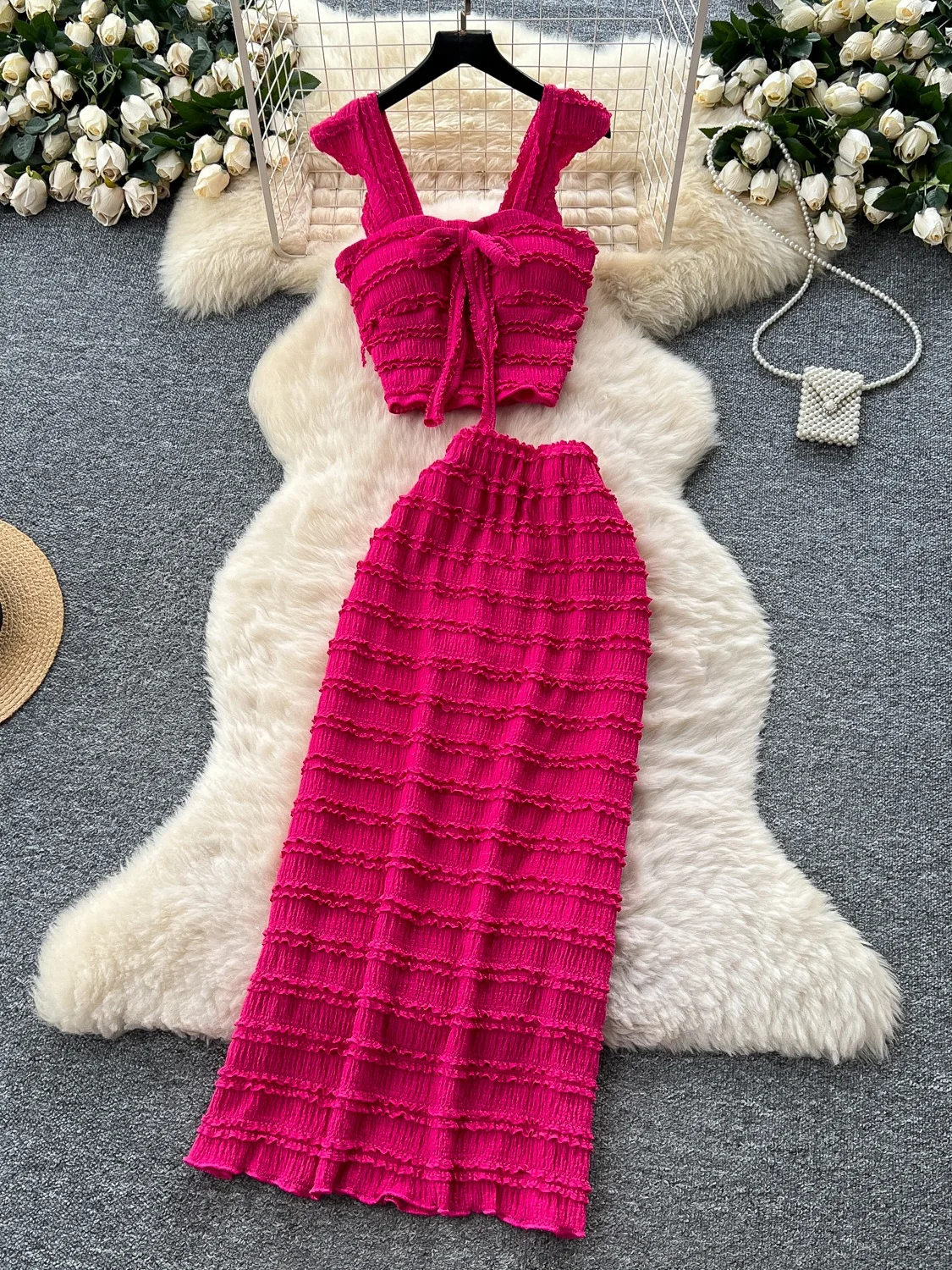Sweet Summer Women's Faion Knot Square Collar Strapl Top High Waist Bodycon Skirt Ensemble
Sweet Summer Women's Faion Knot Square Collar Strapl Top High Waist Bodycon Skirt Ensemble