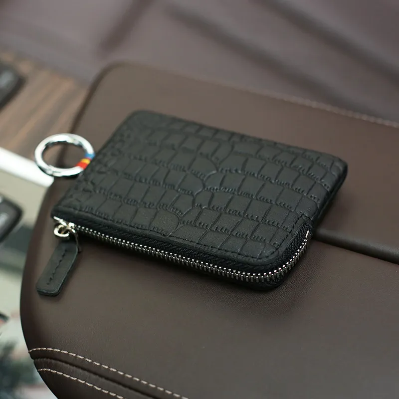 Retro Top Layer Leather Zipper Coin Purse Black Mini Genuine Leather Lightweight Crocodile Texture Card Holder Men's Key Pouch
Retro Top Layer Leather Zipper Coin Purse Black Mini Genuine Leather Lightweight Crocodile Texture Card Holder Men's Key Pouch