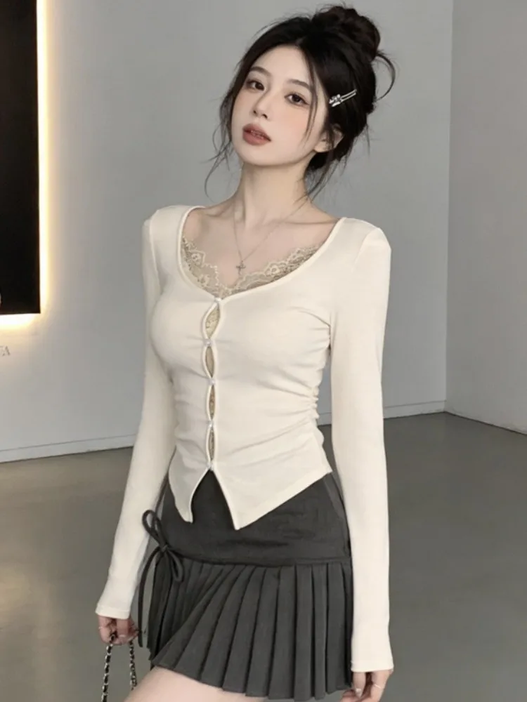 Korean Style Long Sleeve Lace Patchwork Slim Fit Short T-Shirt Women's Autumn Winter Base Shirt Top V-neck Pullover Color
Korean Style Long Sleeve Lace Patchwork Slim Fit Short T-Shirt Women's Autumn Winter Base Shirt Top V-neck Pullover Color