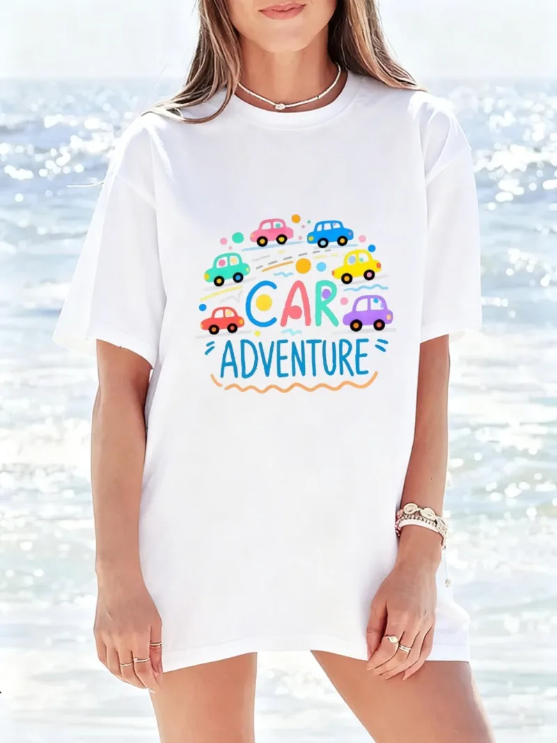 Женская свободная футболка с короткими рукавами и принтом. Женская красочная футболка с рисунком автомобиля и текстовым принтом «CAR ADVENTURE».
Женская свободная футболка с короткими рукавами и принтом. Женская красочная футболка с рисунком автомобиля и текстовым принтом «CAR ADVENTURE».