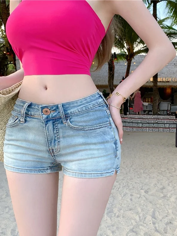 Sexy Blue Elastic Low-Waist Denim Shorts Women's Summer Slimming Hot Pants Stylish Trendy Female Jeans Casual Breathable
Sexy Blue Elastic Low-Waist Denim Shorts Women's Summer Slimming Hot Pants Stylish Trendy Female Jeans Casual Breathable