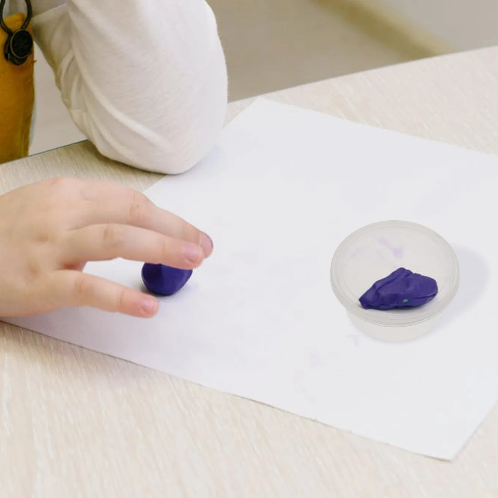 20Pcs Compact Plasticine Storage Holder Exquisite Design for Organizing Craft Supplies and Art Accessories Clay Storage Box
20Pcs Compact Plasticine Storage Holder Exquisite Design for Organizing Craft Supplies and Art Accessories Clay Storage Box