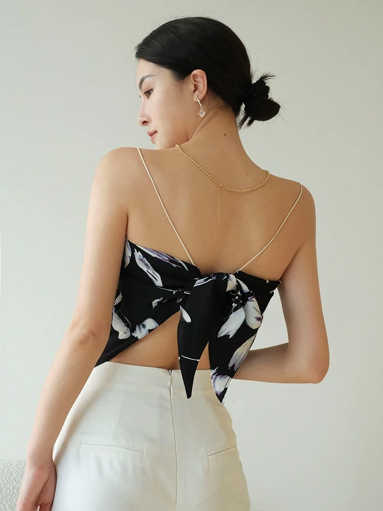 Сексуальный атласный жилет с кислотным принтом, женский укороченный топ на бретельках, модный пуловер длиной до пола, верхняя одежда
Сексуальный атласный жилет с кислотным принтом, женский укороченный топ на бретельках, модный пуловер длиной до пола, верхняя одежда