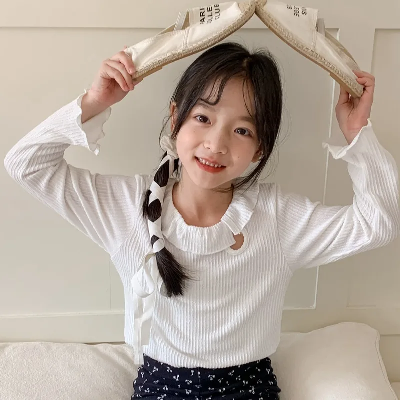 2024 Spring Girls' Wooden Ear Edge Lace Top Texture Knitted Unique Small Top Pullover Korean Style Kids Clothes Boys
2024 Spring Girls' Wooden Ear Edge Lace Top Texture Knitted Unique Small Top Pullover Korean Style Kids Clothes Boys