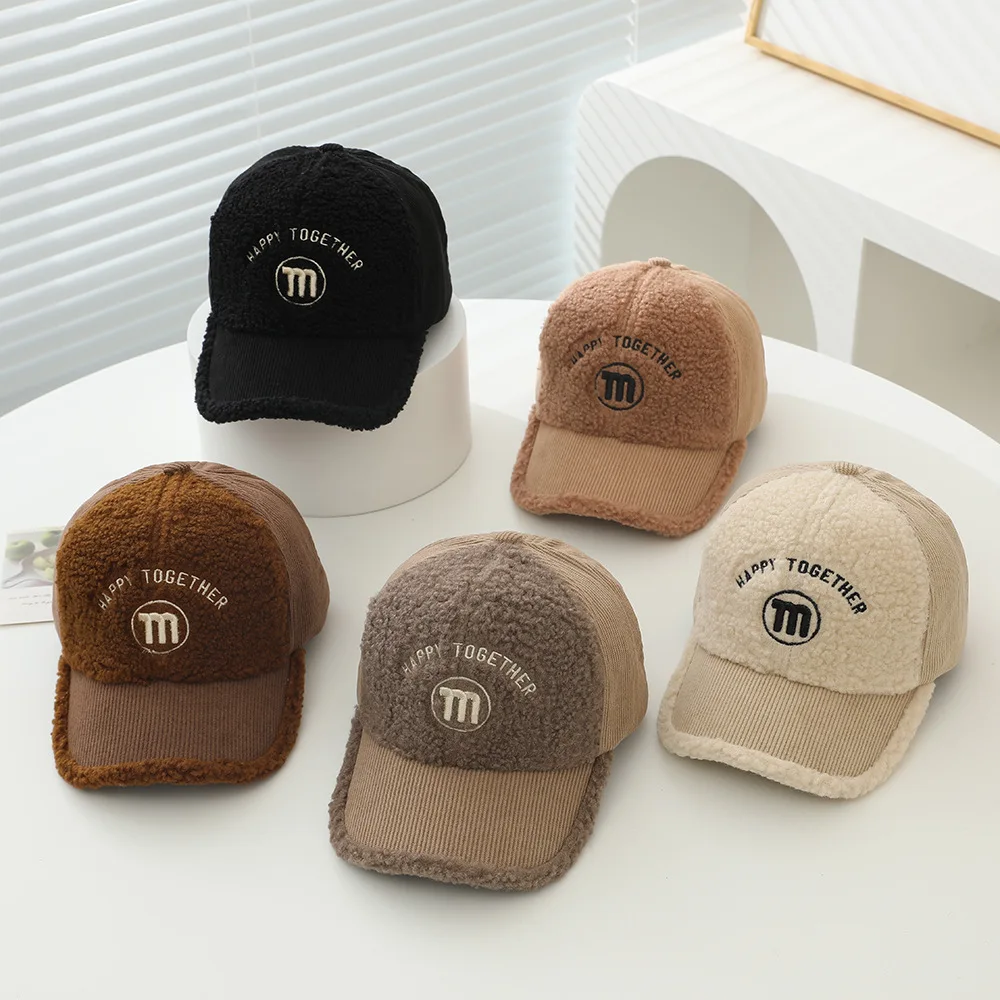 Детская осенне-зимняя бейсболка, теплая повседневная кепка с утиным языком и надписью, толстая ветрозащитная плюшевая шапка для мальчиков и девочек, шапка MINISO 
Детская осенне-зимняя бейсболка, теплая повседневная кепка с утиным языком и надписью, толстая ветрозащитная плюшевая шапка для мальчиков и девочек, шапка MINISO
