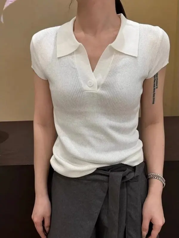 Unique Fashionable Short Sleeve Knitted Sweater Women's Slim Fit Style Early Spring New Arrival Half Open Collar Breathable S...
Unique Fashionable Short Sleeve Knitted Sweater Women's Slim Fit Style Early Spring New Arrival Half Open Collar Breathable S...