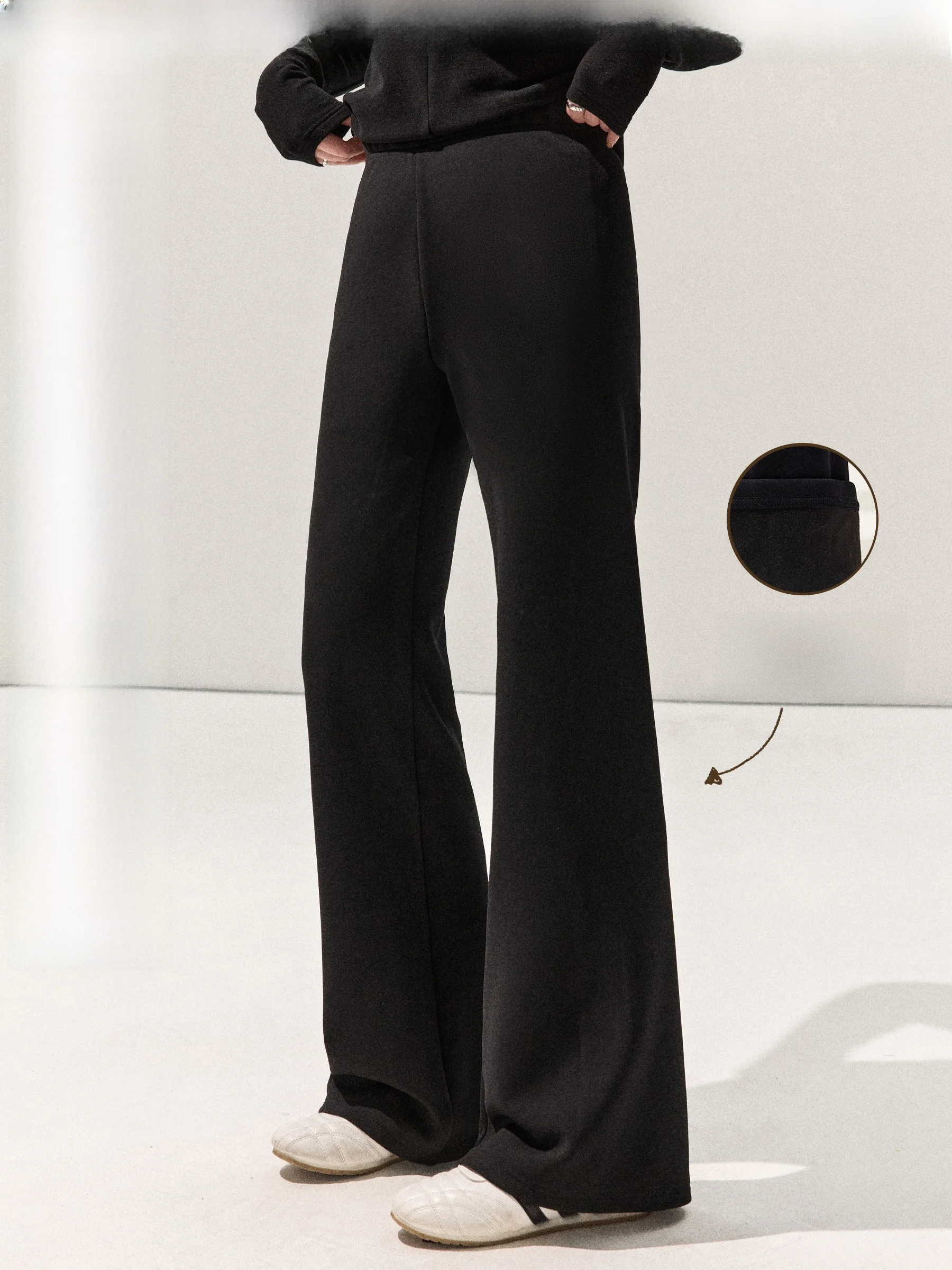 Брюки-клеш больших размеров без застежек, женские повседневные брюки с флисовой подкладкой, удобные брюки-клеш больших размеров для осени и зимы
Брюки-клеш больших размеров без застежек, женские повседневные брюки с флисовой подкладкой, удобные брюки-клеш больших размеров для осени и зимы