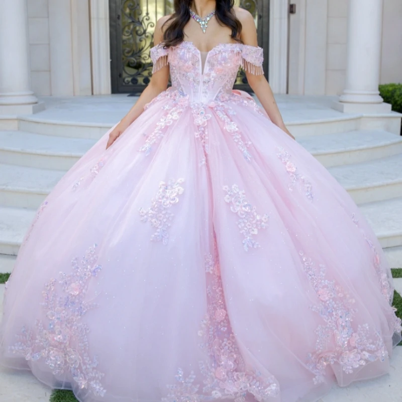 Pink Shiny Ball Gown Quinceanera Dresses Off The Shoulder Applique Lace Beads Bow Tull Party Birthday Sweet 16 Dress Vestidos 15
Pink Shiny Ball Gown Quinceanera Dresses Off The Shoulder Applique Lace Beads Bow Tull Party Birthday Sweet 16 Dress Vestidos 15