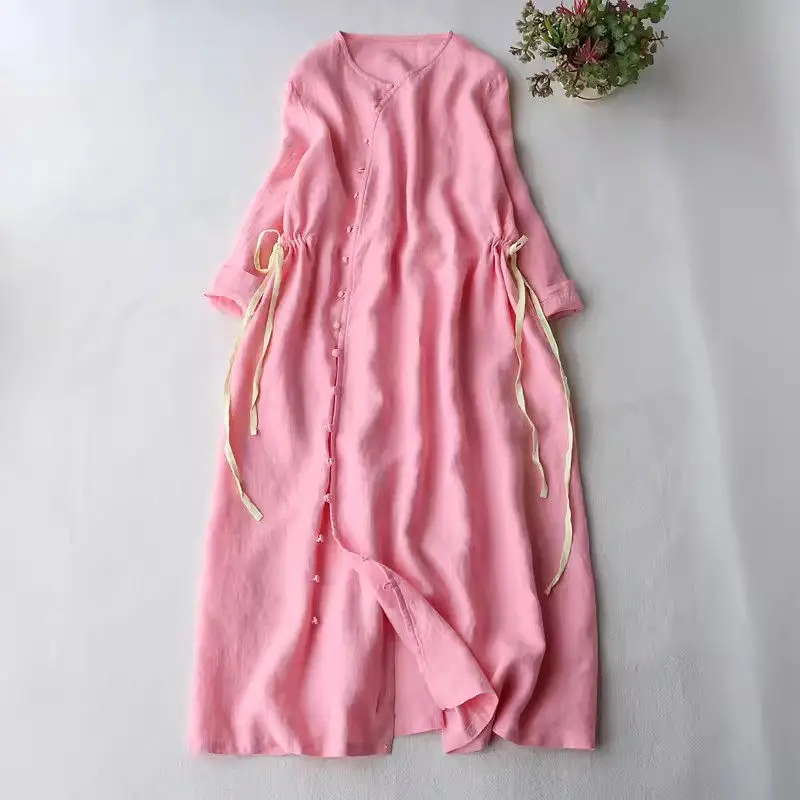 2024 Spring Summer Original Retro Dress Linen V-Neck Slanted Front Waist Slim Women's Art Pink Long Sleeve Cardigan Dress K994
2024 Spring Summer Original Retro Dress Linen V-Neck Slanted Front Waist Slim Women's Art Pink Long Sleeve Cardigan Dress K994