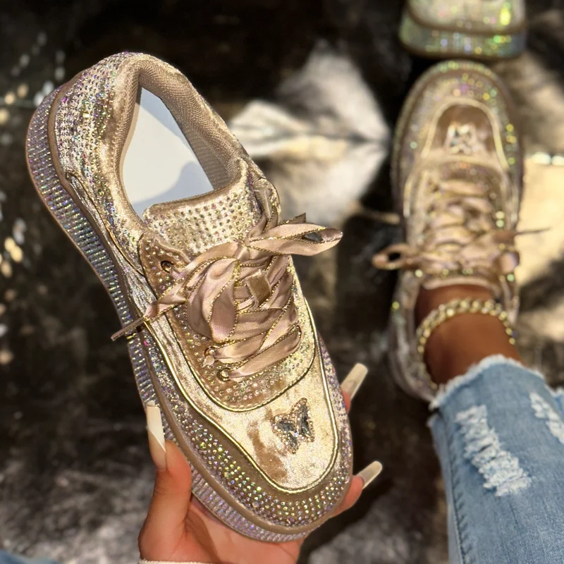 Luxury Suede Flat Sneakers Outdoor Platform Female Casual Shoes Women Fashion Designer Rhinestone Ladies Shoes Zapatos De Mujer
Luxury Suede Flat Sneakers Outdoor Platform Female Casual Shoes Women Fashion Designer Rhinestone Ladies Shoes Zapatos De Mujer