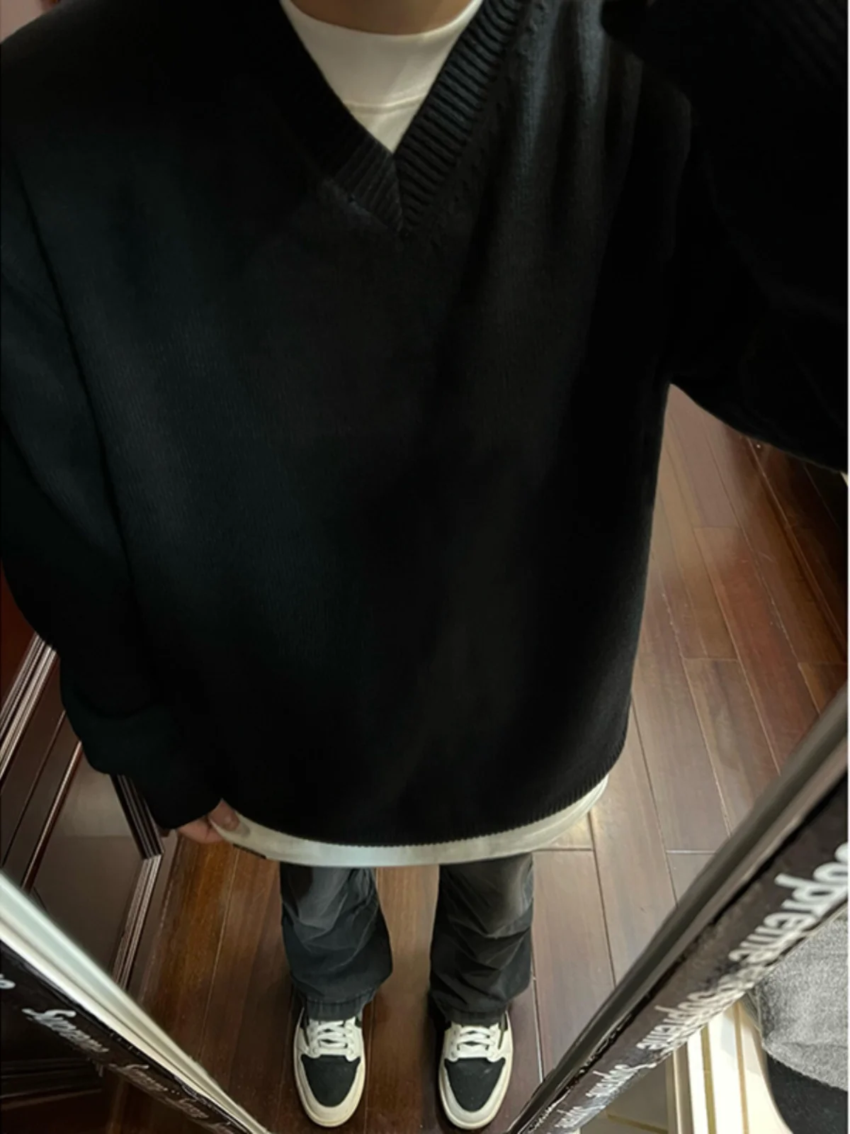 Мужской трикотажный джемпер Bla V-Ne: повседневный, свободный крой, для осени и весны, модный, комфортный, для отдыха
Мужской трикотажный джемпер Bla V-Ne: повседневный, свободный крой, для осени и весны, модный, комфортный, для отдыха