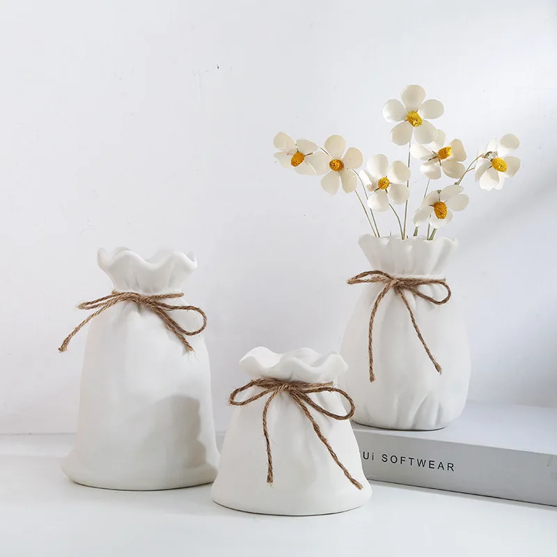 Creative Wallet Vase Flower Pot Ashtray Pen Holder Silicone Mold Making Home Decoration with Epoxy Plaster Cement Handicraft
Creative Wallet Vase Flower Pot Ashtray Pen Holder Silicone Mold Making Home Decoration with Epoxy Plaster Cement Handicraft