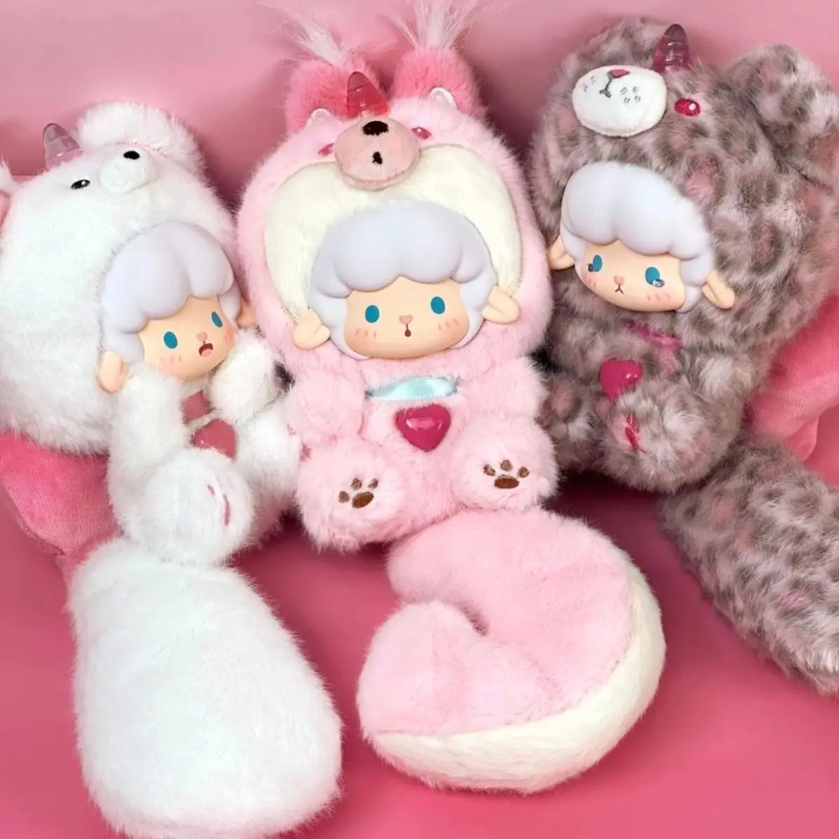 Новая оригинальная слепая коробка с изображением кудрявой овцы и большого хвоста животного Alliance - виниловый и плюшевый брелок, милая мультяшная модная игрушка в подарок
Новая оригинальная слепая коробка с изображением кудрявой овцы и большого хвоста животного Alliance - виниловый и плюшевый брелок, милая мультяшная модная игрушка в подарок