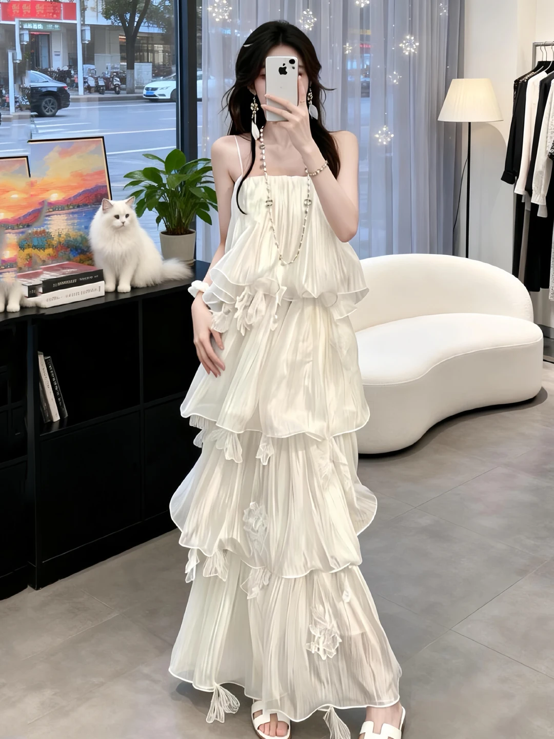 Elegant Heavy Embellished Ruffle Hem Dress Women's Holiday Style Cake Skirt Ultra Fairylike Drifting Morning Robe Small Dress...
Elegant Heavy Embellished Ruffle Hem Dress Women's Holiday Style Cake Skirt Ultra Fairylike Drifting Morning Robe Small Dress...